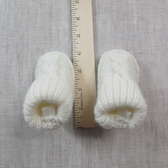 Handmade Crib Booties Baby Shoes White Knitted Wool Soft Warm Infant Cuff Design - Picture 4 of 5